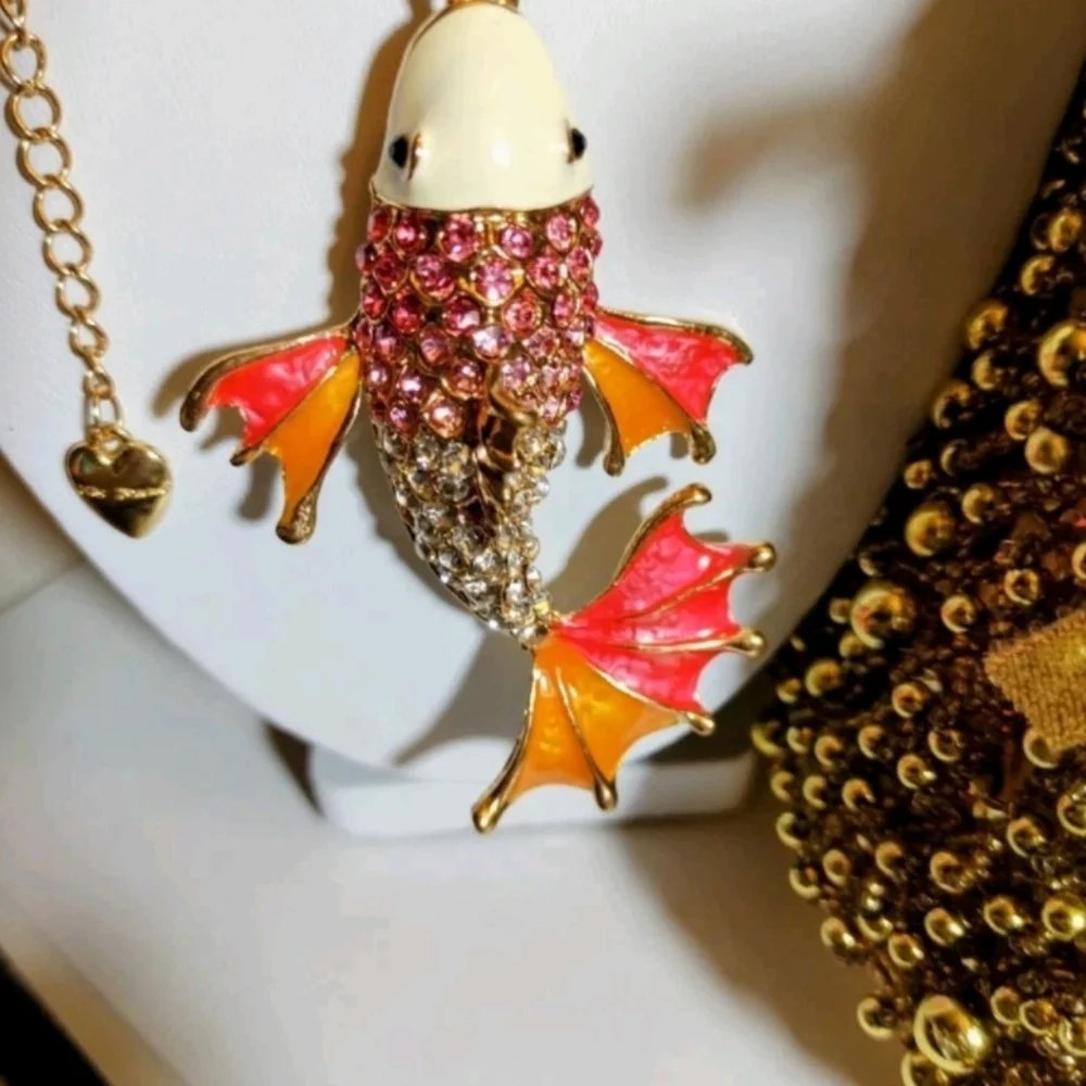 Betsey Johnson Pink & Orange Fish Pendant Necklace